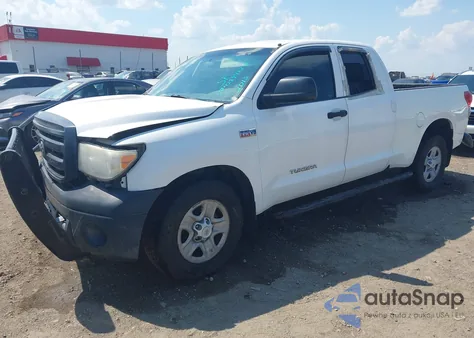 2013 Toyota Tundra Grade 5.7L V8 из США, поврежденный, VIN 5TFRY5F18DX143983